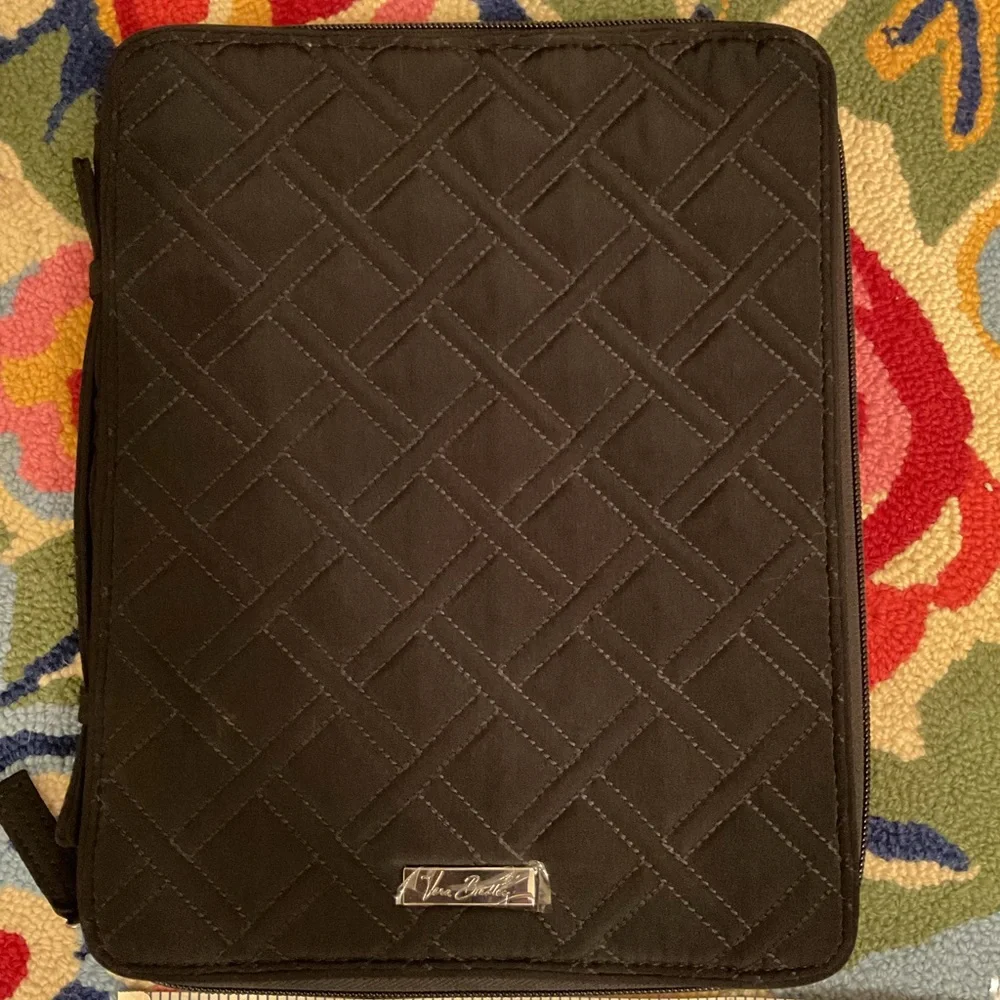 Vera Bradley Black Quilted Tablet / Document Organizer Portfolio NWT
